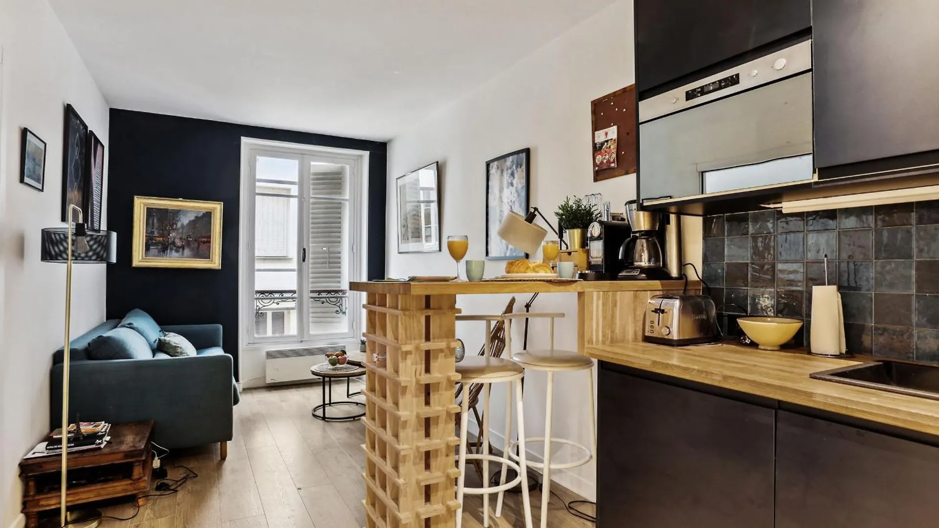 Apartment Invalides & Tour Eiffel - Cityapartmentstay Paris