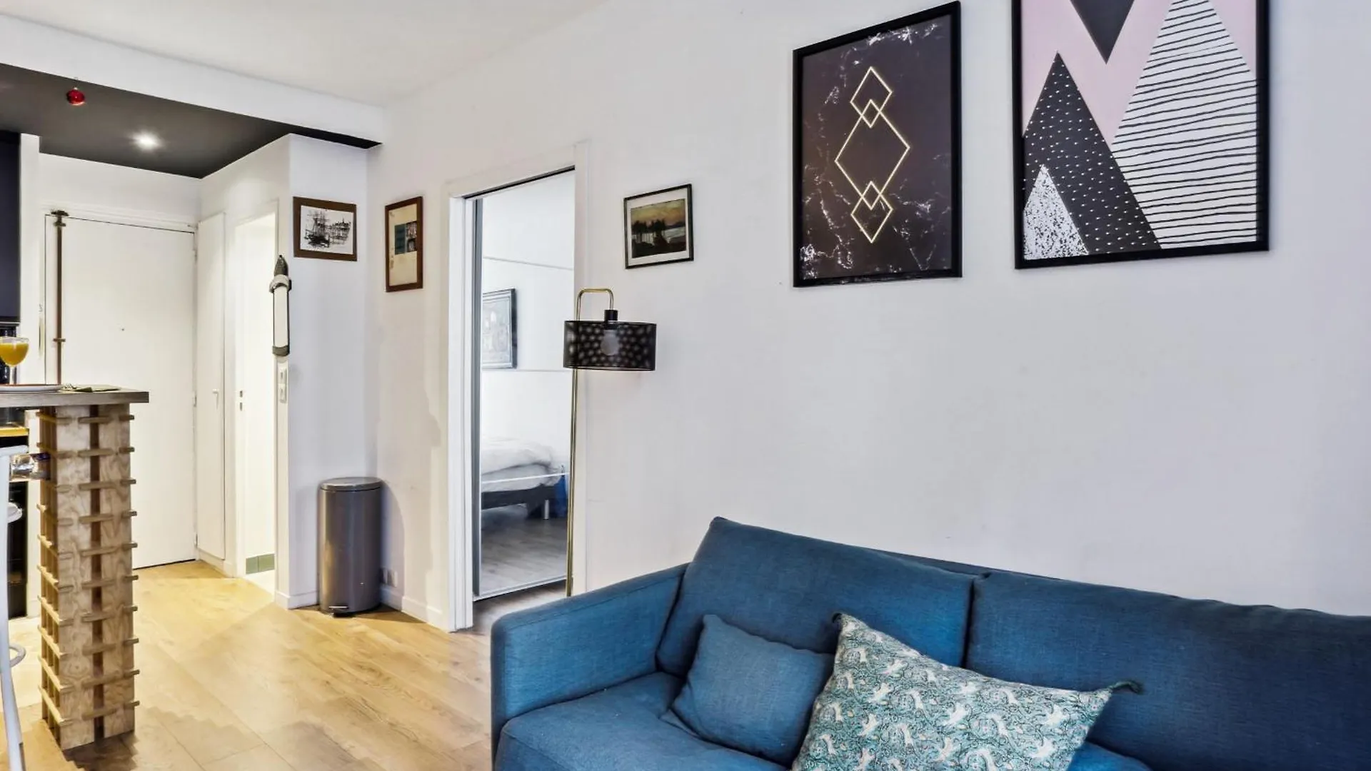 Apartment Invalides & Tour Eiffel - Cityapartmentstay Paris