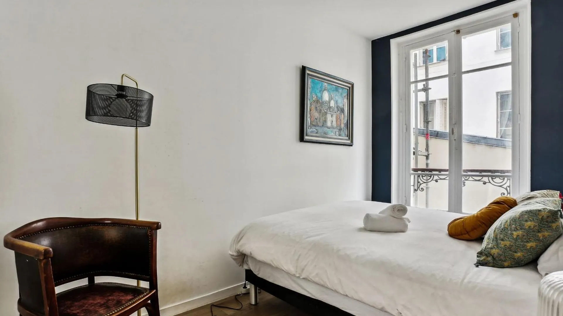 Invalides & Tour Eiffel - Cityapartmentstay Paris França