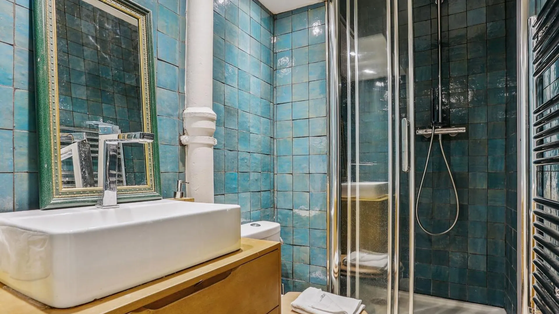 Invalides & Tour Eiffel - Cityapartmentstay Paris